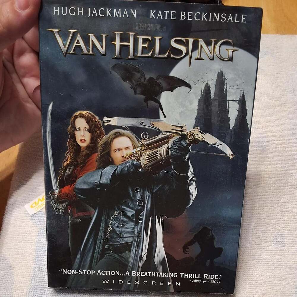 Universal Pictures Van Helsing Widescreen DVD